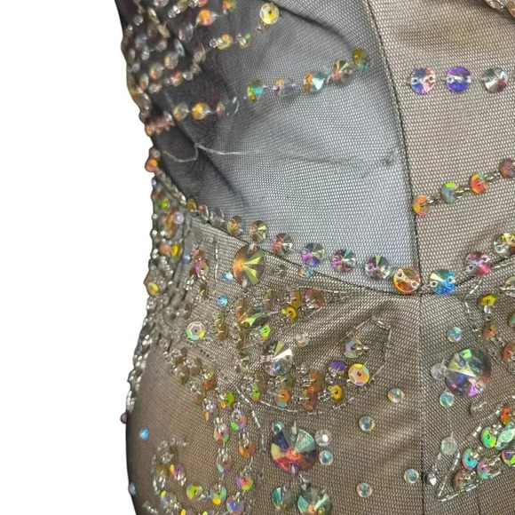 GLS Embellished Lace Mermaid Dresss With Beautiful Sequins and crystals. - Picture 10 of 16